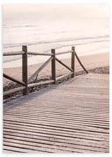 Cuadro fotográfico de camino o pasarela de madera en la playa. Una obra muy veraniega.