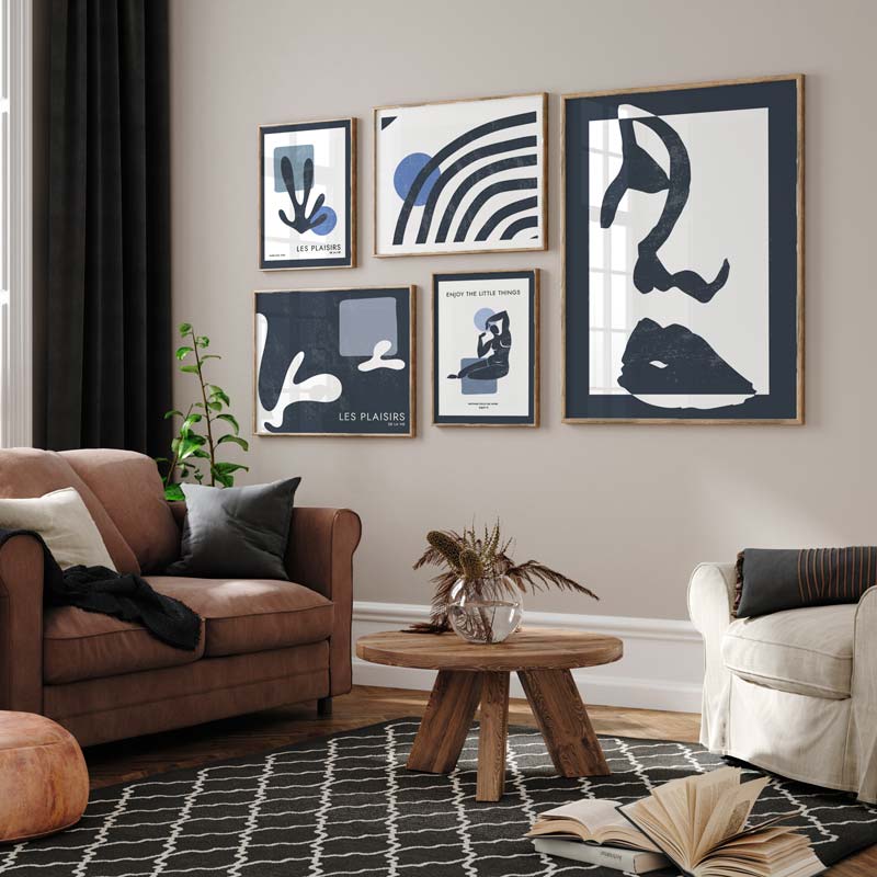 mural de cuadros abstracto y moderno para pared en tonos azules y blanco roto. Mural de cuadros para salón y dormitorio
