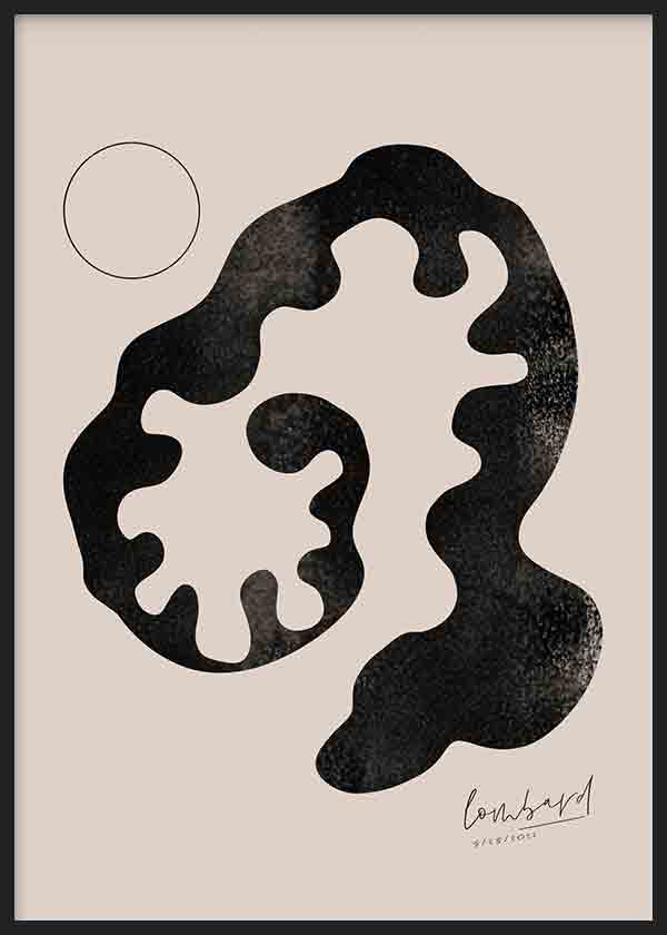 Cuadro minimalista y abstracto con figura en negro y círculo sobre fondo beige. Una obra abstracta y moderna