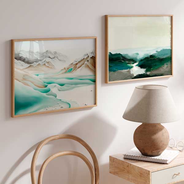 Cuadro horizontal de paisaje efecto acuarela con montañas y lago en tonos verdes y azules y marrones. - ideas de decoración con cuadros