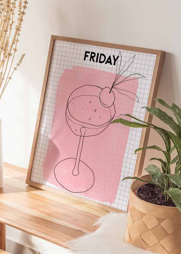 Cuadro de ilustración artística de refresco o cocktail y palabra "Friday". ¡Una obra muy de viernes!
