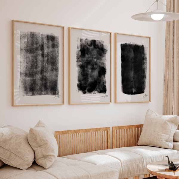 Conjunto de tres cuadros minimalistas en blanco y negro