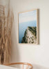 decoración con cuadros, ideas - Cuadro fotográfico de acantilado y mar en el horizonte. Una obre muy veraniega y fresca, cargada del azul del océano