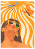 Cuadro de ilustración de mujer con gafas de sol y mariposas sobre fondo psicodélico