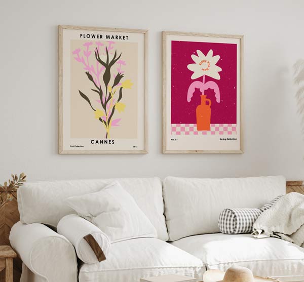 cuadros sobre sofá coloridos y divertidos de estilo floral - kuadro