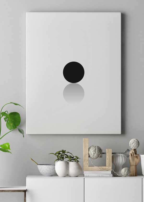 Decoración con cuadros, ideas -  cuadro geométrico y minimalista de esfera negra en fondo blanco. Lámina decorativa.