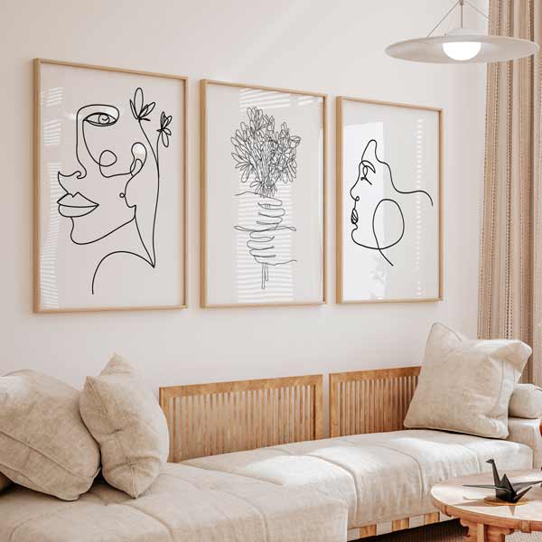 decoración con cuadros, ideas - conjunto de cuadros de ilustraciones femeninas y florales en blanco y negro - kuadro