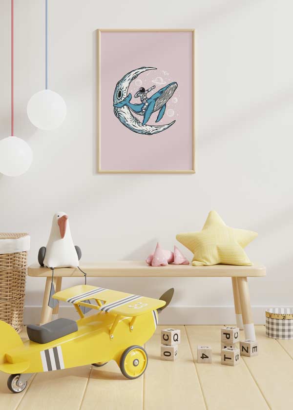 Decoración con cuadros, ideas -  cuadro infantil de ballena y astronauta con una luna marina. Lámina decorativa infantil con animal ballena.