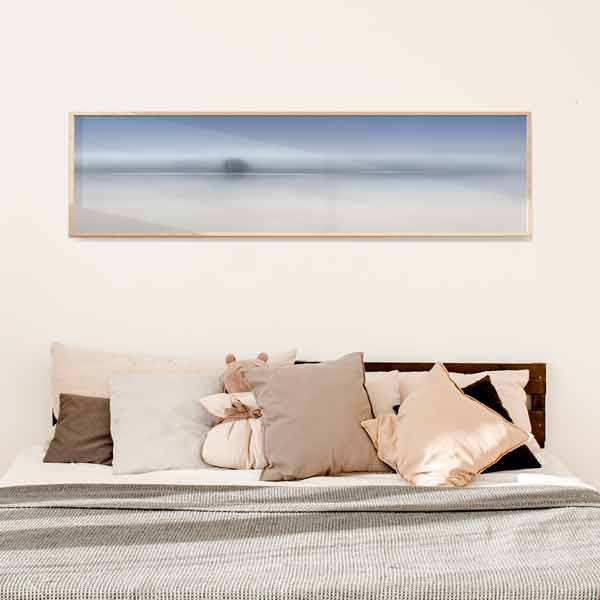 cuadro horizontal y fotográfico encima de la cama de río difuminado - kuadro