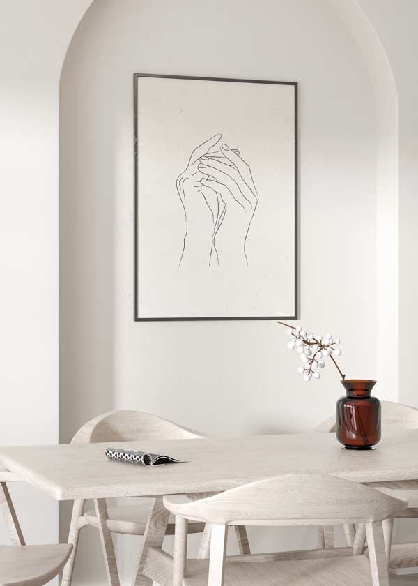 Decoración con cuadros, ideas -  cuadro de manos minimalista sobre fondo de papel. Cuadro nórdico.. Lámina decorativa.