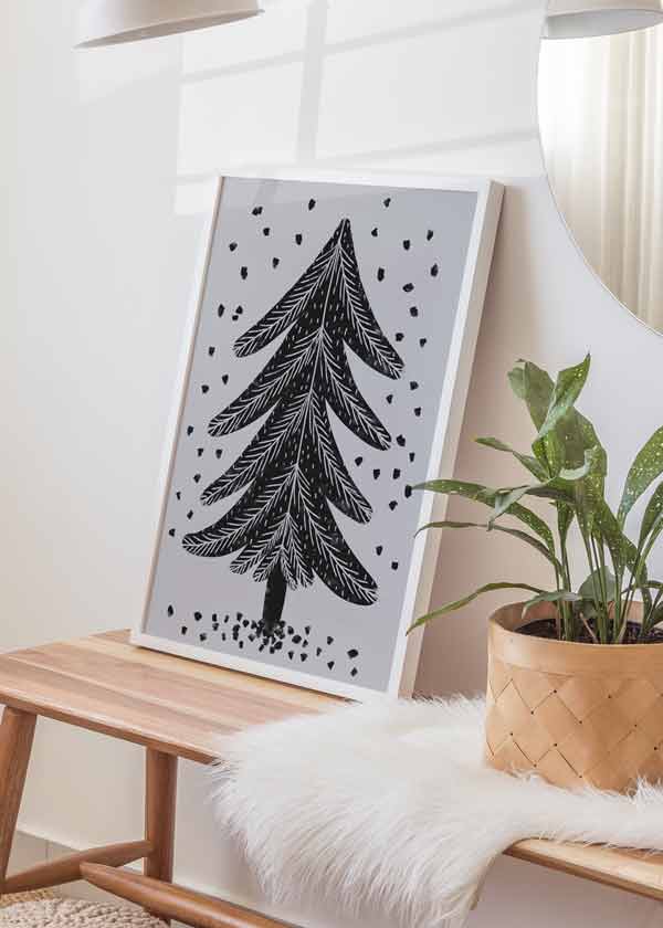 decoración con cuadros, ideas para navidad - lámina decorativa de árbol de navidad, ilustración en blanco y negro - kuadro