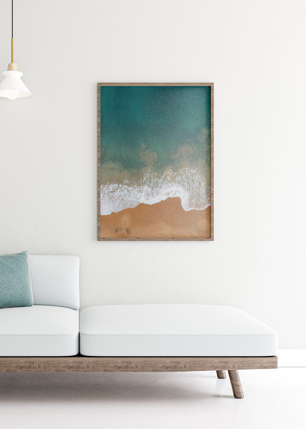 Decoración con cuadros, ideas -  cuadro fotográfico de una ola llegando a la playa, oleaje tranquilo. Lámina decorativa.
