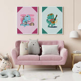 Decoración con cuadros, mural -  cuadro infantil de dinosaurio cantando en colores rosas. lámina decorativa infantil de dinosaurio rosa.